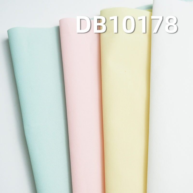 113g/m² Polyester Nylon Waterproof Fabric | T8 Diamond Texture with Lurex | Outdoor Shells, Windbreakers, Jackets, Down Coats, Padded Jackets