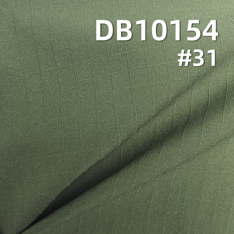 100% Polyester T800 Jacquard Fabric | 92g/m² Water-Repellent Checked Material | 3D Texture for Outdoor Jackets & Windbreakers